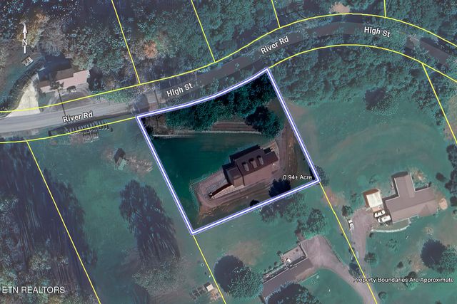 417 River Rd, Loudon, TN 37774