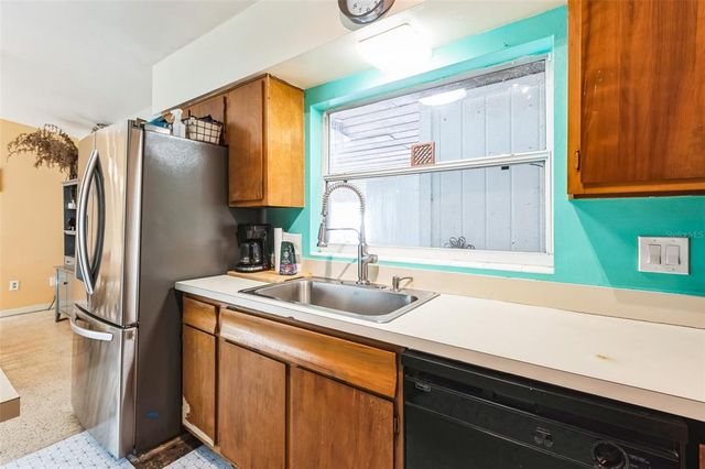 2908 MAPLEWOOD AVENUE, Lakeland, FL 33803