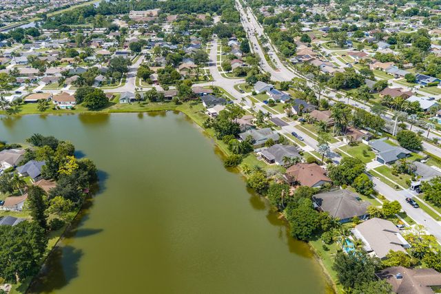 217 PARKWOOD Drive S, Royal Palm Beach, FL 33411