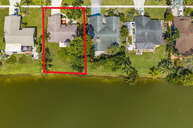 217 PARKWOOD Drive S, Royal Palm Beach, FL 33411