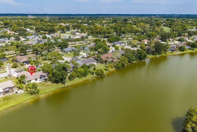 217 PARKWOOD Drive S, Royal Palm Beach, FL 33411