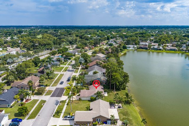 217 PARKWOOD Drive S, Royal Palm Beach, FL 33411