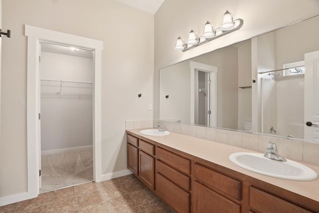 7822 N Ash Ln, Spokane, WA 99208