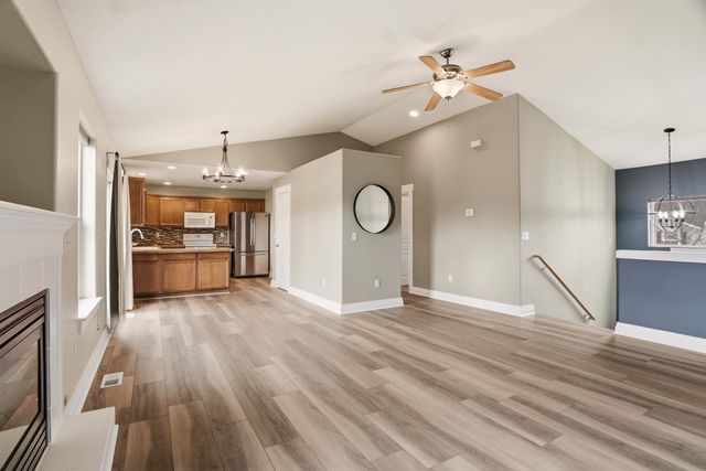 7822 N Ash Ln, Spokane, WA 99208