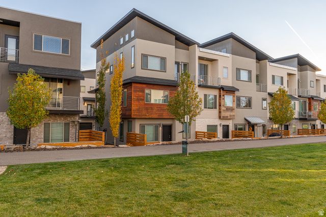 506 W 2200 N, Layton, UT 84041