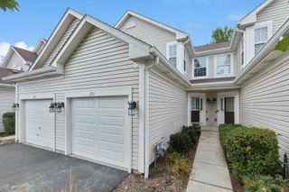 201 Northlight Passe, Lake In The Hills, IL 60156