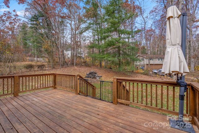 47 Pensacola Avenue, Arden, NC 28704