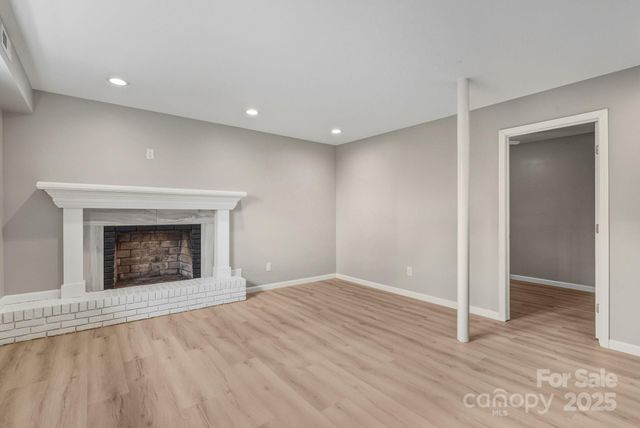 47 Pensacola Avenue, Arden, NC 28704