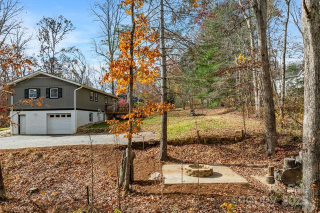 47 Pensacola Avenue, Arden, NC 28704