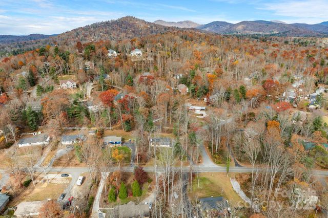 47 Pensacola Avenue, Arden, NC 28704