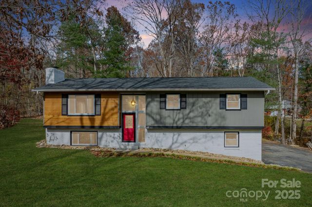 47 Pensacola Avenue, Arden, NC 28704