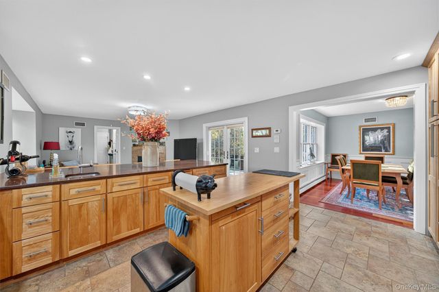 20 Loyee Lane, Blooming Grove, NY 10992