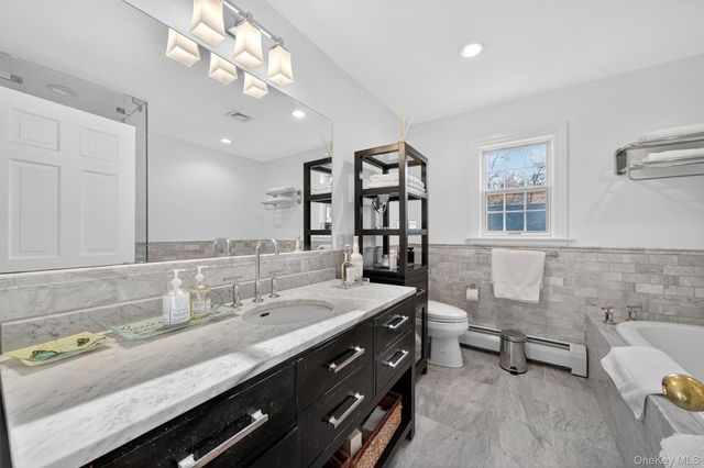 20 Loyee Lane, Blooming Grove, NY 10992