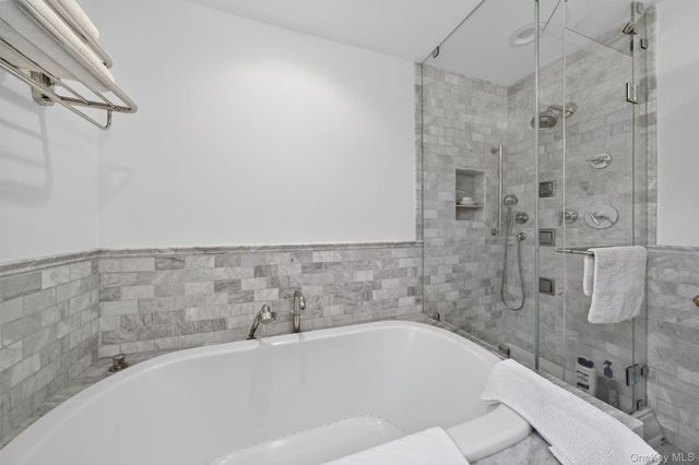 20 Loyee Lane, Blooming Grove, NY 10992