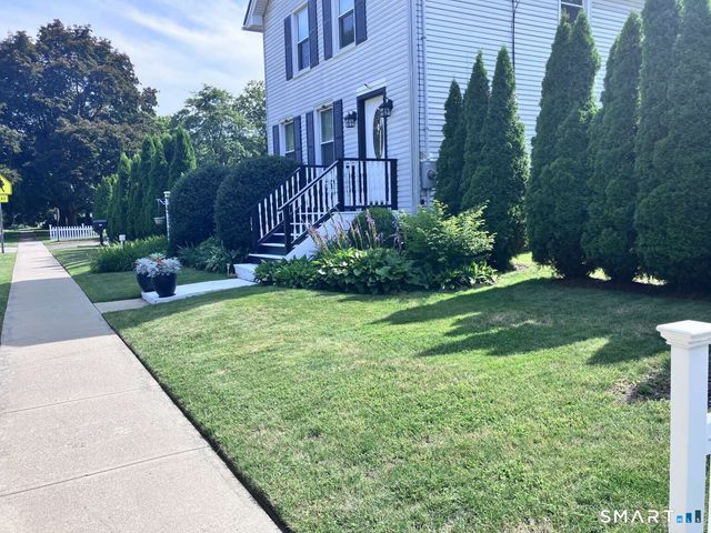 294 Church Street, Guilford, CT 06437