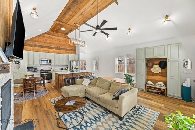 109 S F Street, Livingston, MT 59047