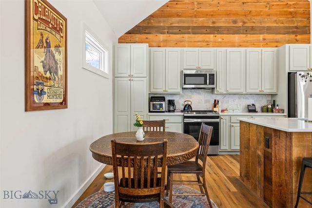 109 S F Street, Livingston, MT 59047