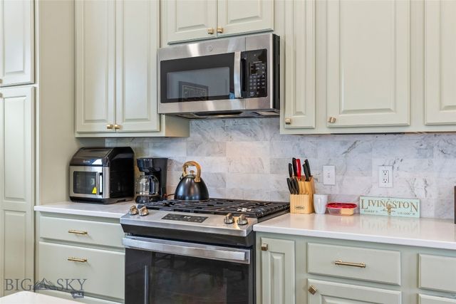 109 S F Street, Livingston, MT 59047