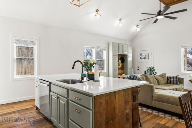 109 S F Street, Livingston, MT 59047