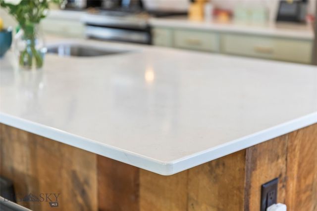 109 S F Street, Livingston, MT 59047