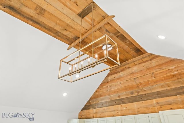 109 S F Street, Livingston, MT 59047