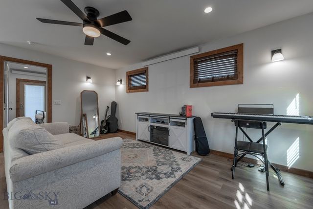 109 S F Street, Livingston, MT 59047