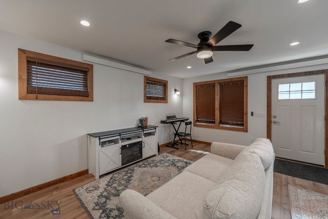 109 S F Street, Livingston, MT 59047