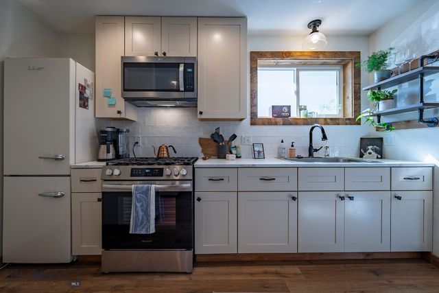 109 S F Street, Livingston, MT 59047