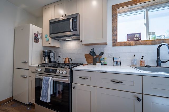 109 S F Street, Livingston, MT 59047