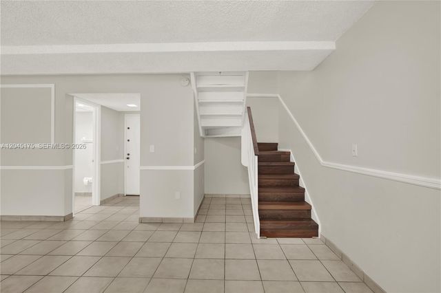 9390 W Flagler Street 218F, Miami, FL 33174