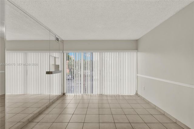 9390 W Flagler Street 218F, Miami, FL 33174