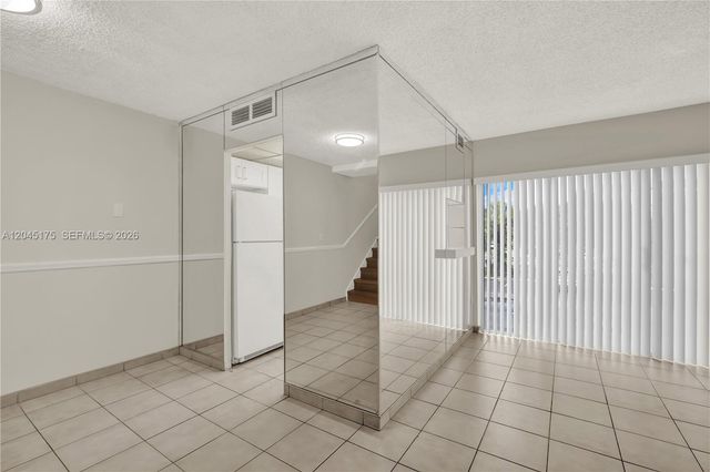 9390 W Flagler Street 218F, Miami, FL 33174
