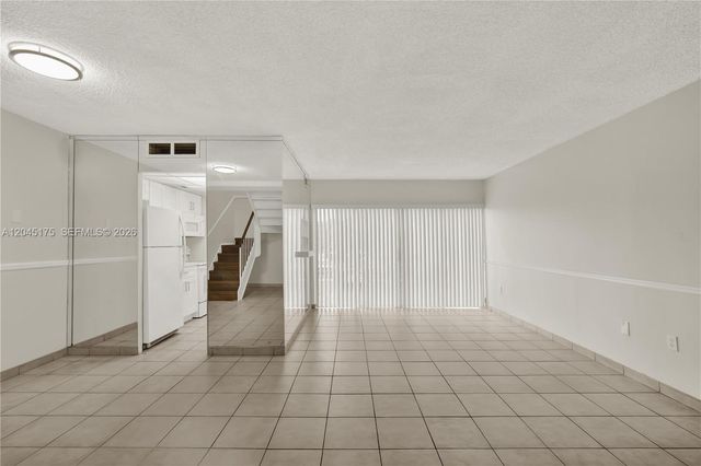 9390 W Flagler Street 218F, Miami, FL 33174