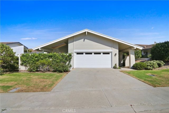 35 Whitewater, Corona Del Mar, CA 92625