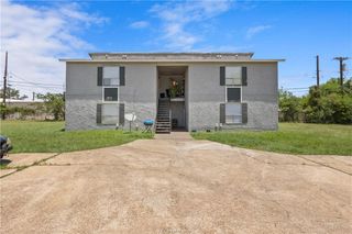 2815 Cypress Bend Circle, Bryan, TX 77801