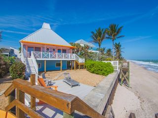 9470 Doubloon Drive, Vero Beach, FL 32963