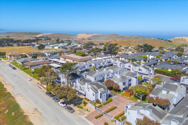 3095 Marina Drive 2, Marina, CA 93933