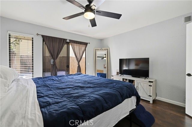 2123 Temple Avenue, Signal Hill, CA 90755