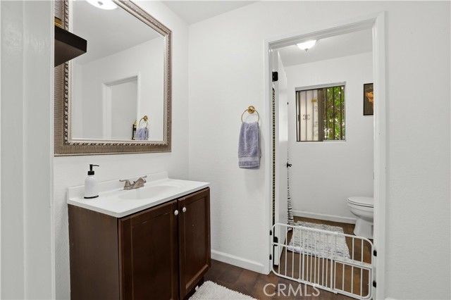 2123 Temple Avenue, Signal Hill, CA 90755