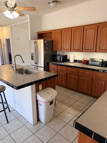 185 Peace Pipe, Smithville, TX 78957