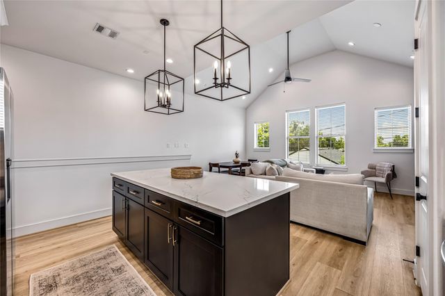 1508 Ryon Street B, Houston, TX 77009