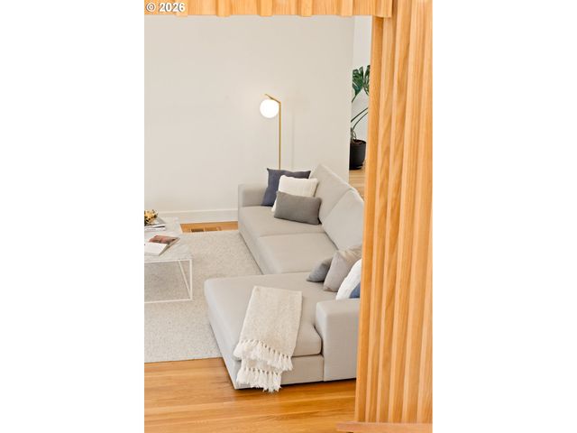 13191 Se Regency View St, Happy Valley, OR 97086