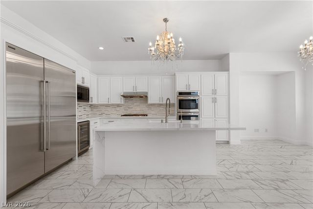 2834 Evening Rock Street, Las Vegas, NV 89135