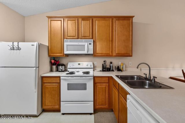 629 BRIAR WAY Lane, St. Johns, FL 32259