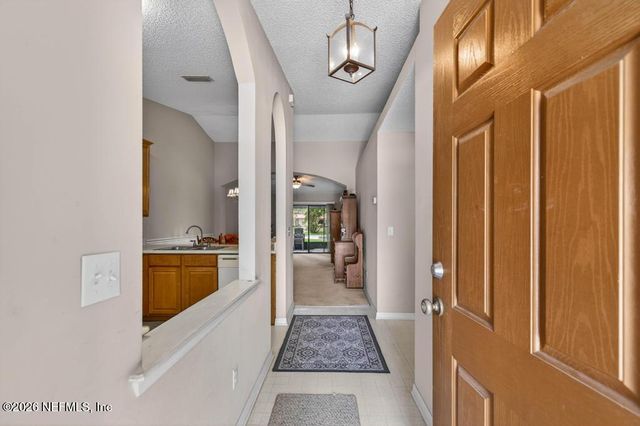 629 BRIAR WAY Lane, St. Johns, FL 32259