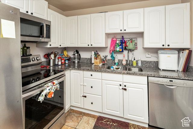 1064 N NAYON DR #9-A, Layton, UT 84040