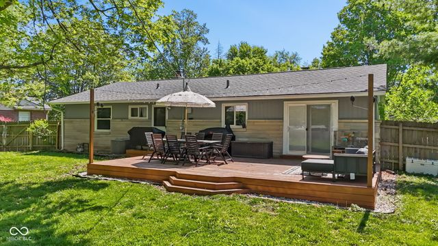 421 Brewer Drive, Greenwood, IN 46142