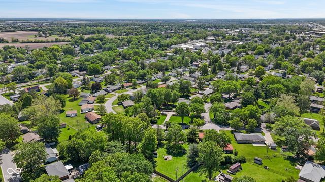 421 Brewer Drive, Greenwood, IN 46142