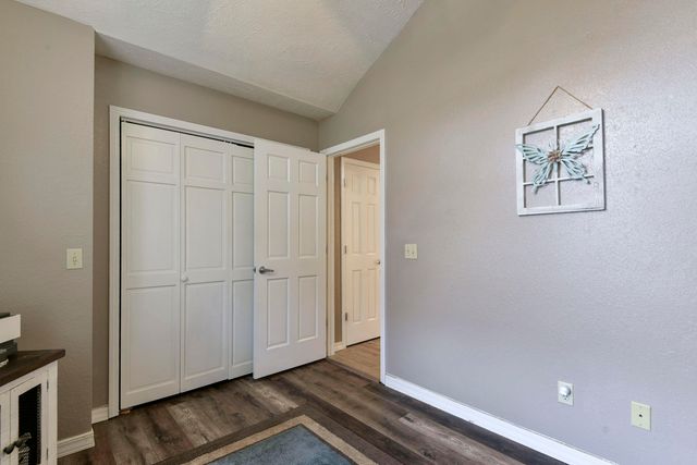 608 Cypress Avenue, Nixa, MO 65714