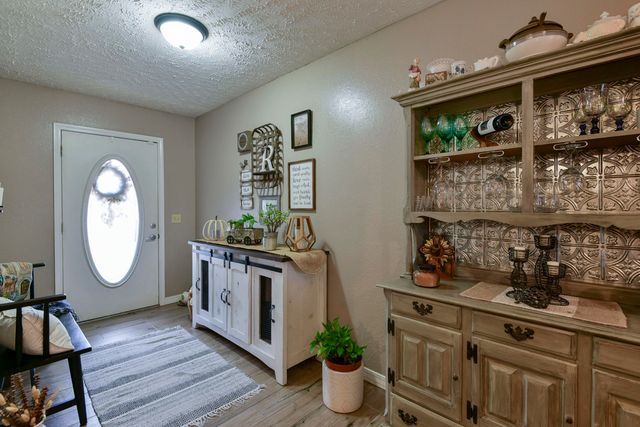 608 Cypress Avenue, Nixa, MO 65714